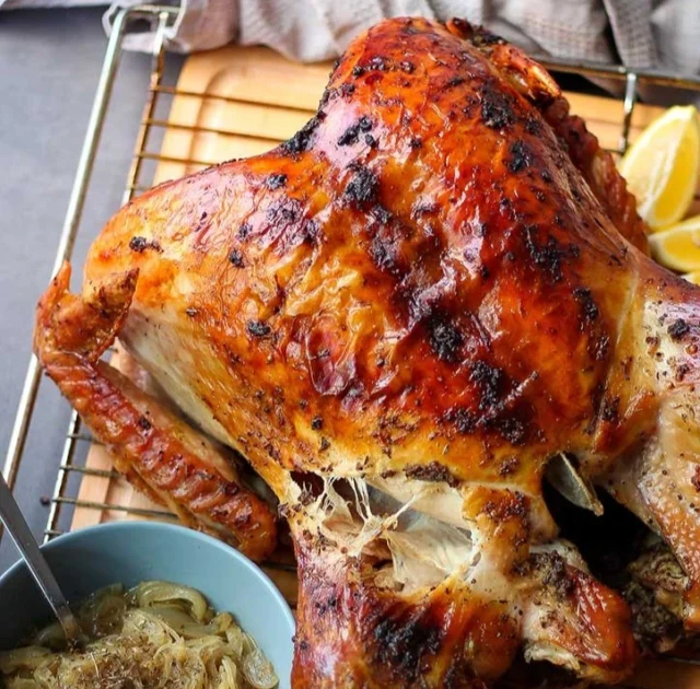 Pavo entero ecológico de 9 kg asado al horno